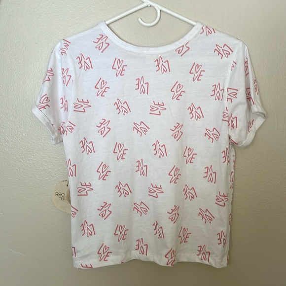 ❤️ NEW Recycle Threads Love Crop Tee ❤️ - Picture 5 of 9